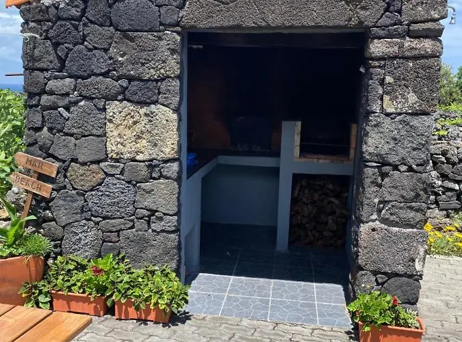 Casa Da Costa * 马达莱纳